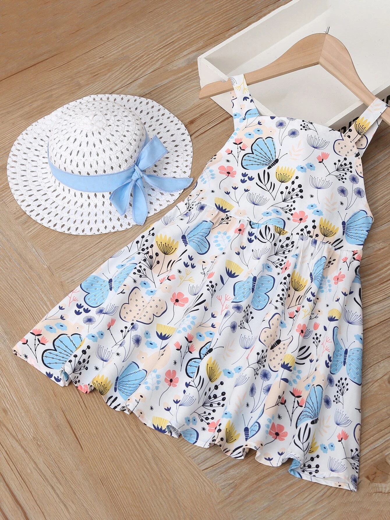 rochita fluturi albastri 2