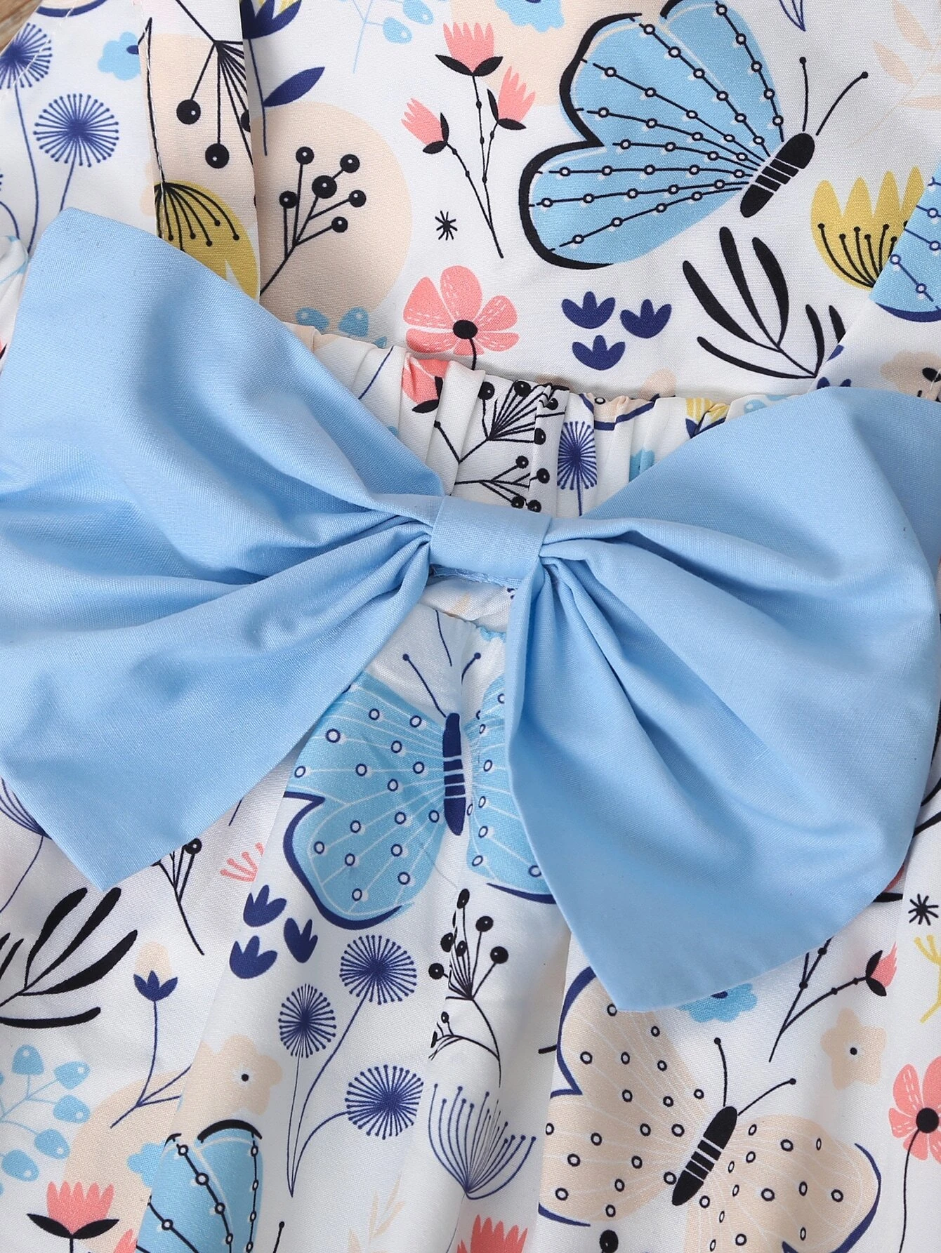 rochita fluturi albastri 3